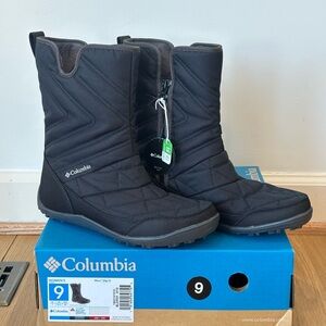 Columbia Women's Quilted Black Winter Boots